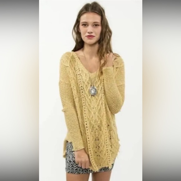 Free People Sweaters - Free People Cross My Heart Cable Knit Pullover Sweater